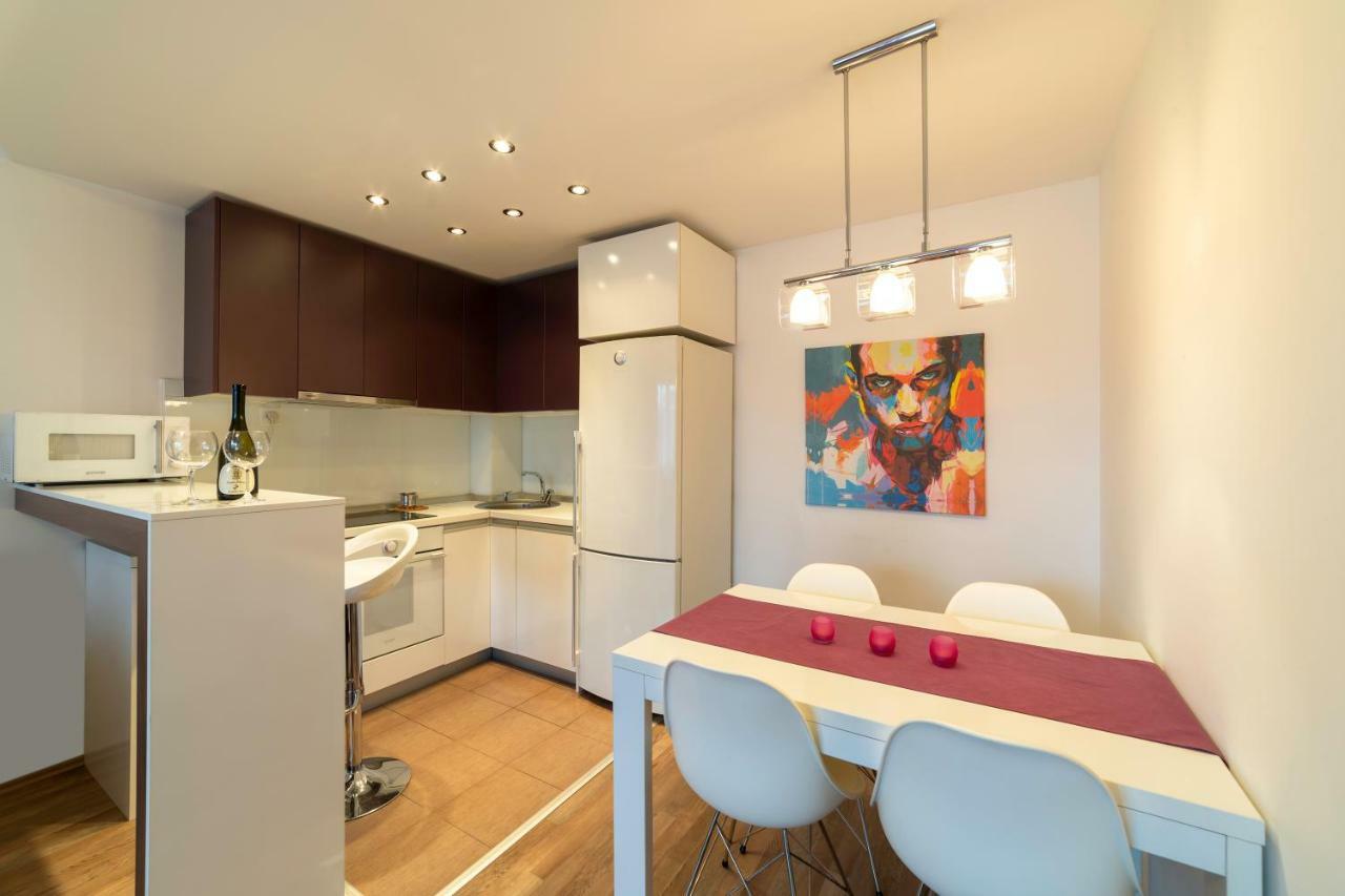 Vf Kragujevac Apartments ภายนอก รูปภาพ