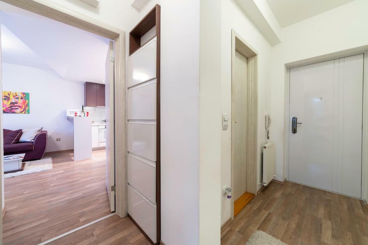 Vf Kragujevac Apartments ภายนอก รูปภาพ