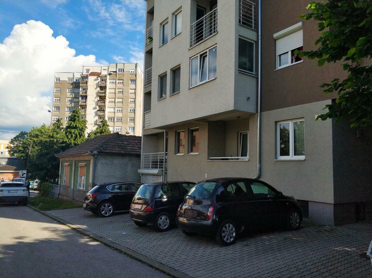 Vf Kragujevac Apartments ภายนอก รูปภาพ
